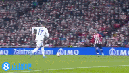 卡尔·雅泽姆斯基成为波士顿红袜队史效力时间最长的球员，代表了忠诚的价值